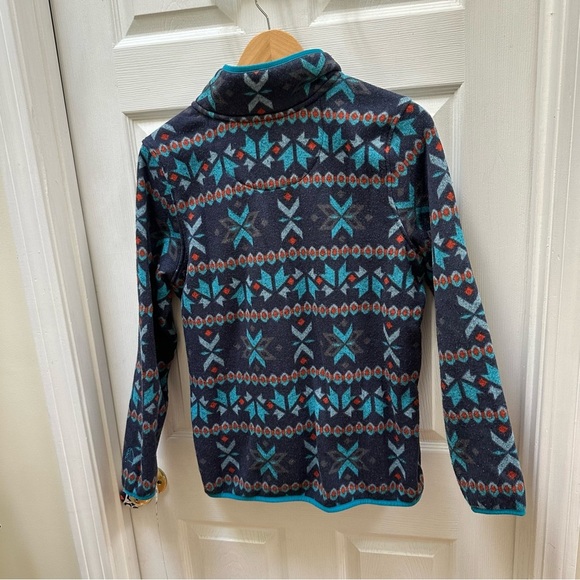 L.L. Bean Fleece Pullover with Teal and Orange Accents L Large print - Picture 4 of 5